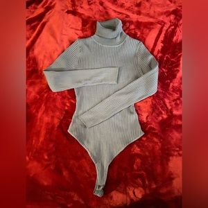 BODYSUIT -GREY TURTLE NECK Size L